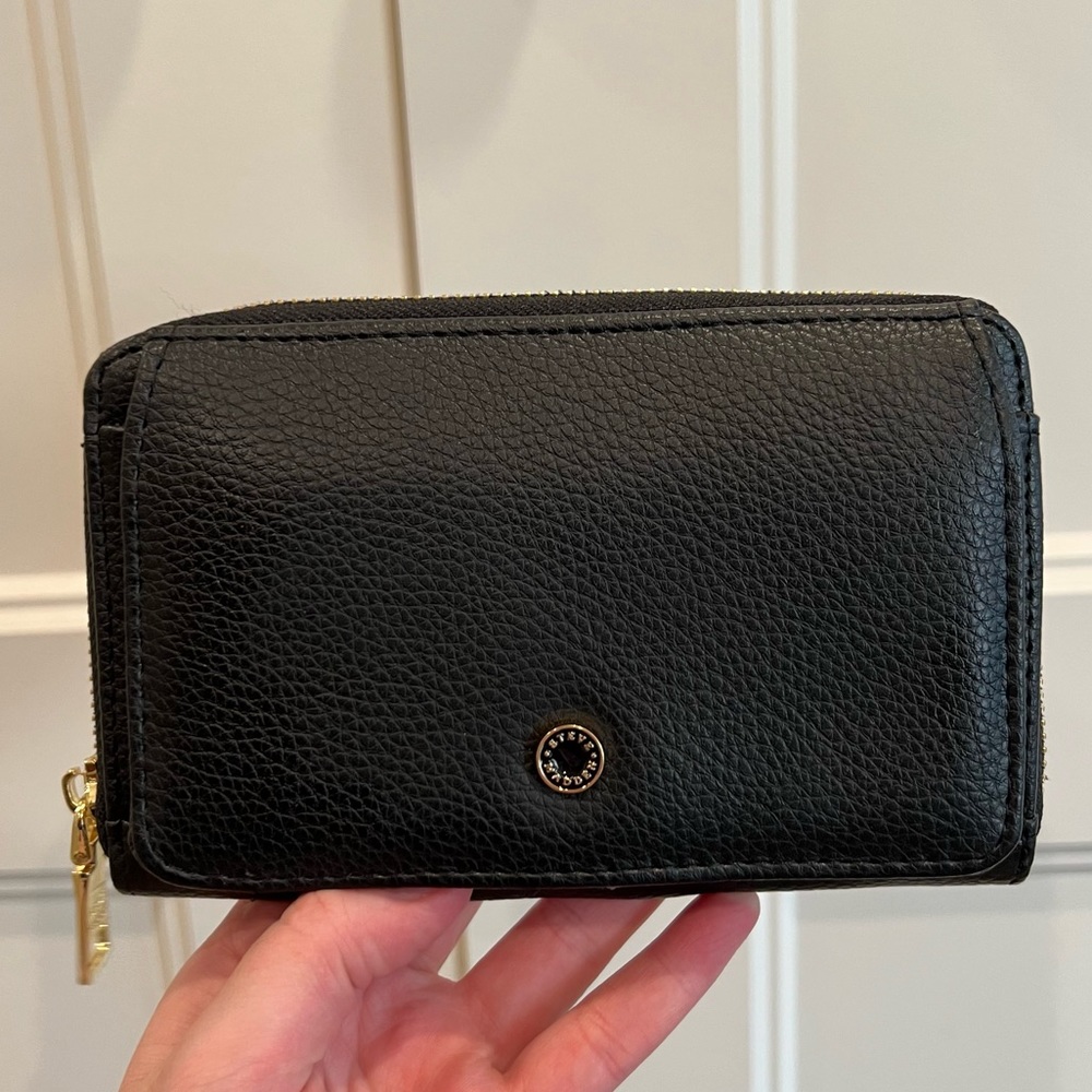 Steve Madden wallet